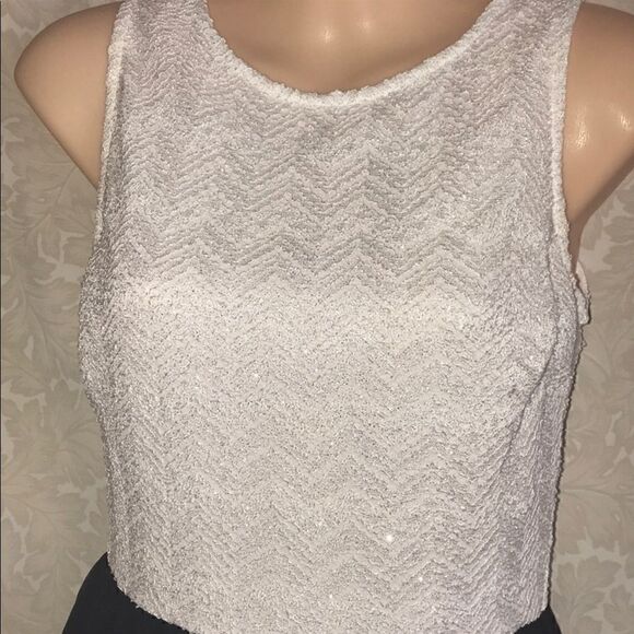 Speechless Chevron Lace Top Contrast Dress - Picture 5 of 8